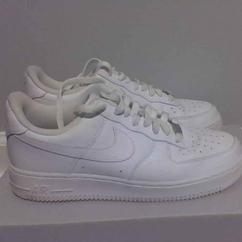 COPY - white air force 1s